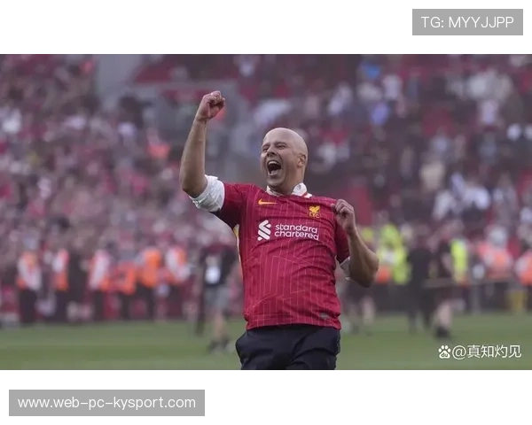 利物浦前场压迫持续施压 利物浦前场压迫持续施压