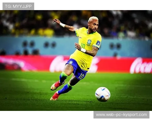 内马尔在社媒举办摄影展，展现生活中真实美好瞬间