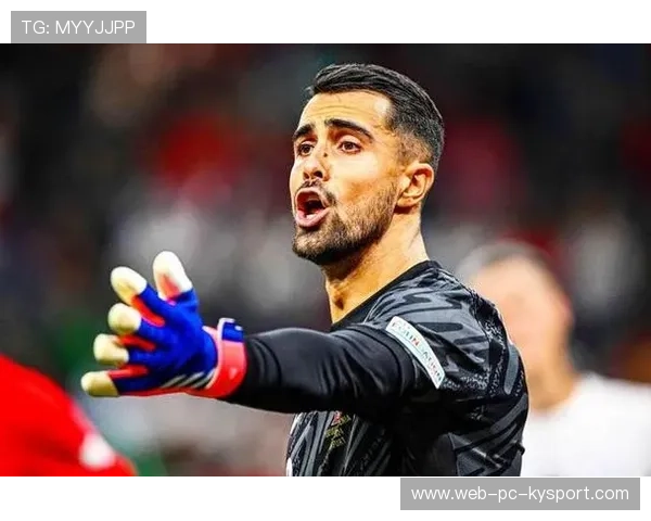 波尔图门将科斯塔长距离抛传制造单刀，惊艳全场